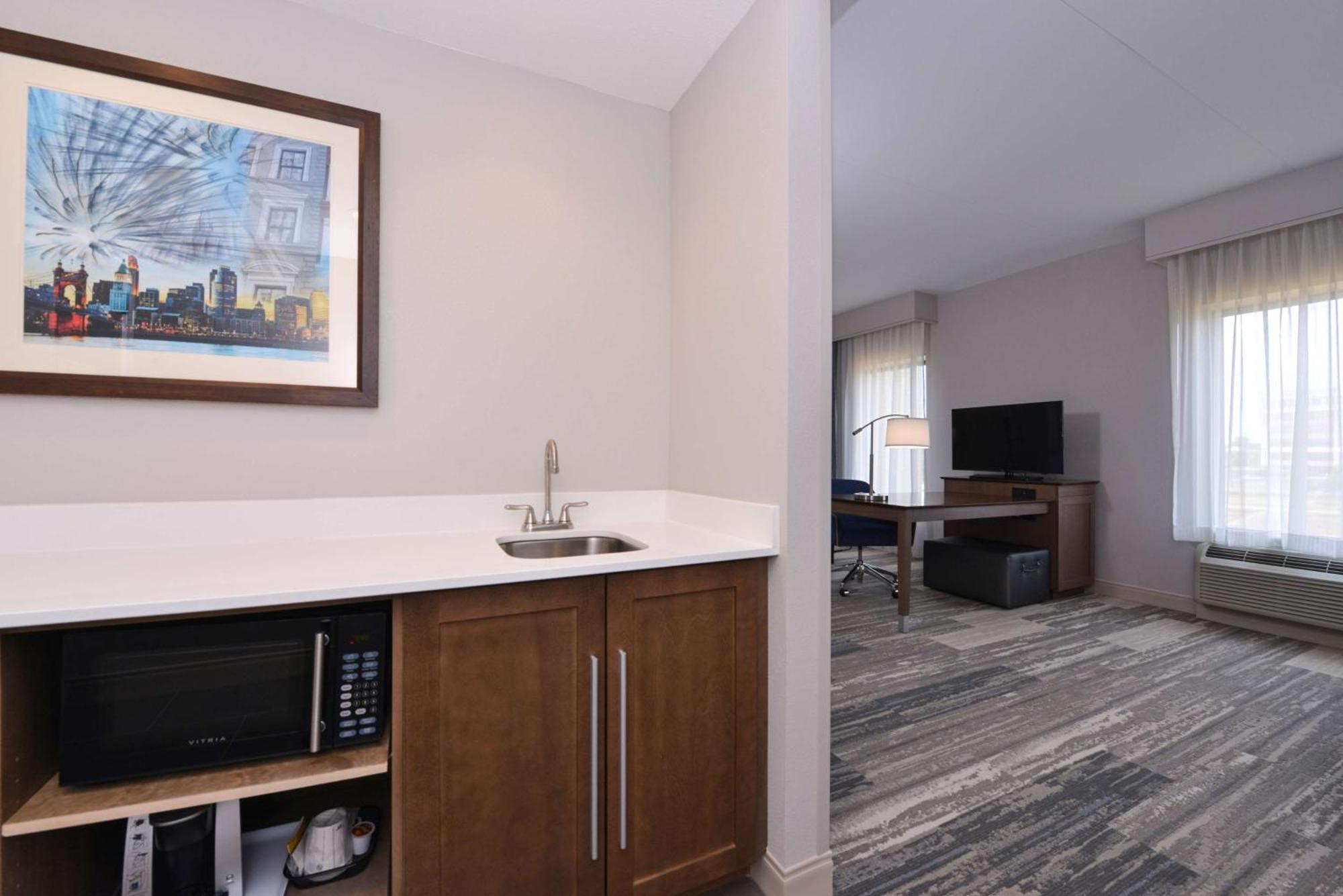 Hampton Inn & Suites Cincinnati-Mason, Ohio מראה חיצוני תמונה